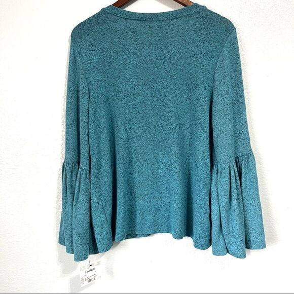 Liz Claiborne Bell Sleeve Top Size L - Picture 3 of 9